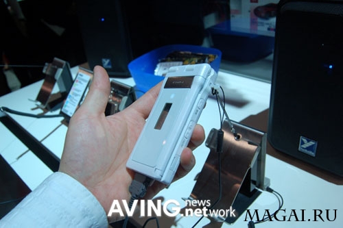 CTIA 2008: телефон-телевизор Panasonic VIERA P905i CTIA 2008: телефон-телевизор Panasonic VIERA P905i
