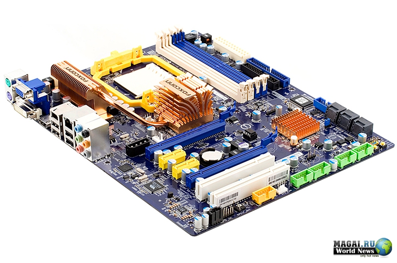 Плата Foxconn A7DA-S на системной логике AMD 790GX