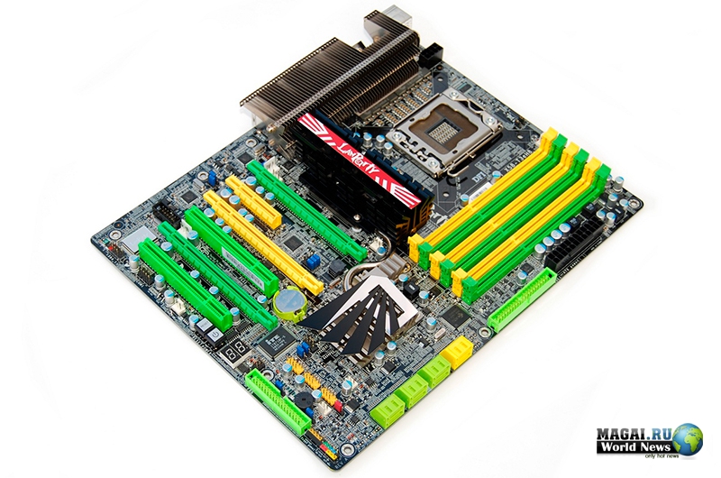 DFI LanParty UT-X58 T3eH8: почти официально