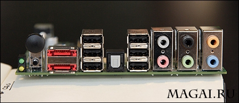 Снимки "атомного" неттопа NVIDIA на чипсете MCP79 Снимки "атомного" неттопа NVIDIA на чипсете MCP79