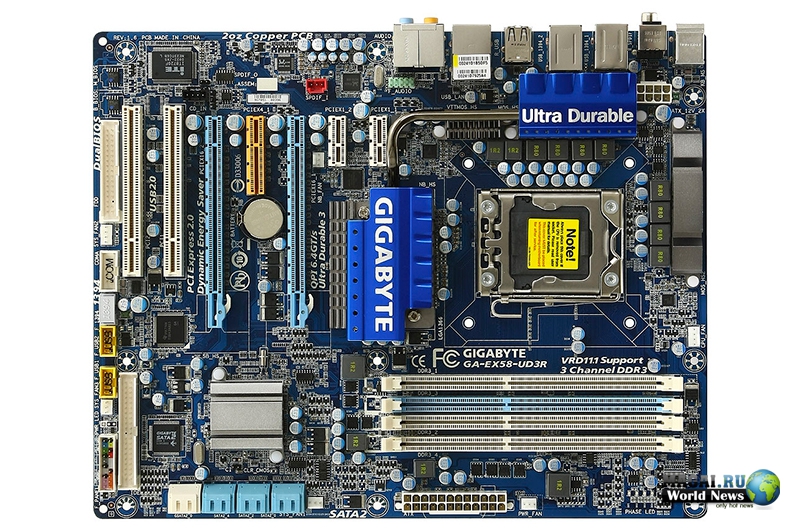 Плата Gigabyte GA-EX58-UD3R совместима с 2- и 3-канальной памятью