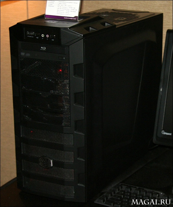 Снимки новейшего корпуса Cooler Master HAF 922 Снимки новейшего корпуса Cooler Master HAF 922